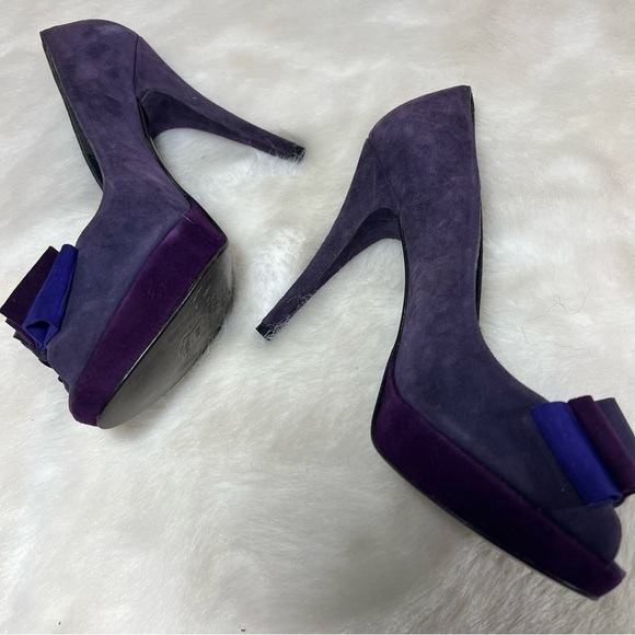 Stuart Weitzman purple peep toe bow heels platform retro sz 9 suede pumps shoes - Picture 5 of 8